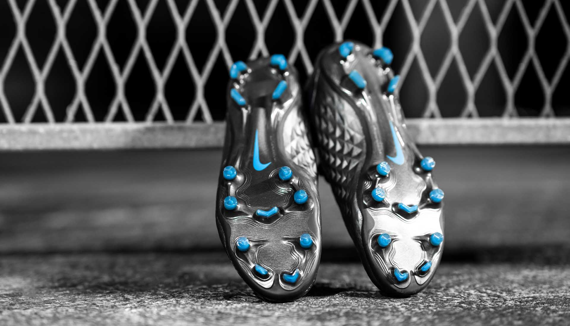 Đế giày bóng đá Nike Tiempo 8 được Nike thiết kế nhằm hỗ trợ sự chắc chân và đổi hướng dễ dàng hơn
