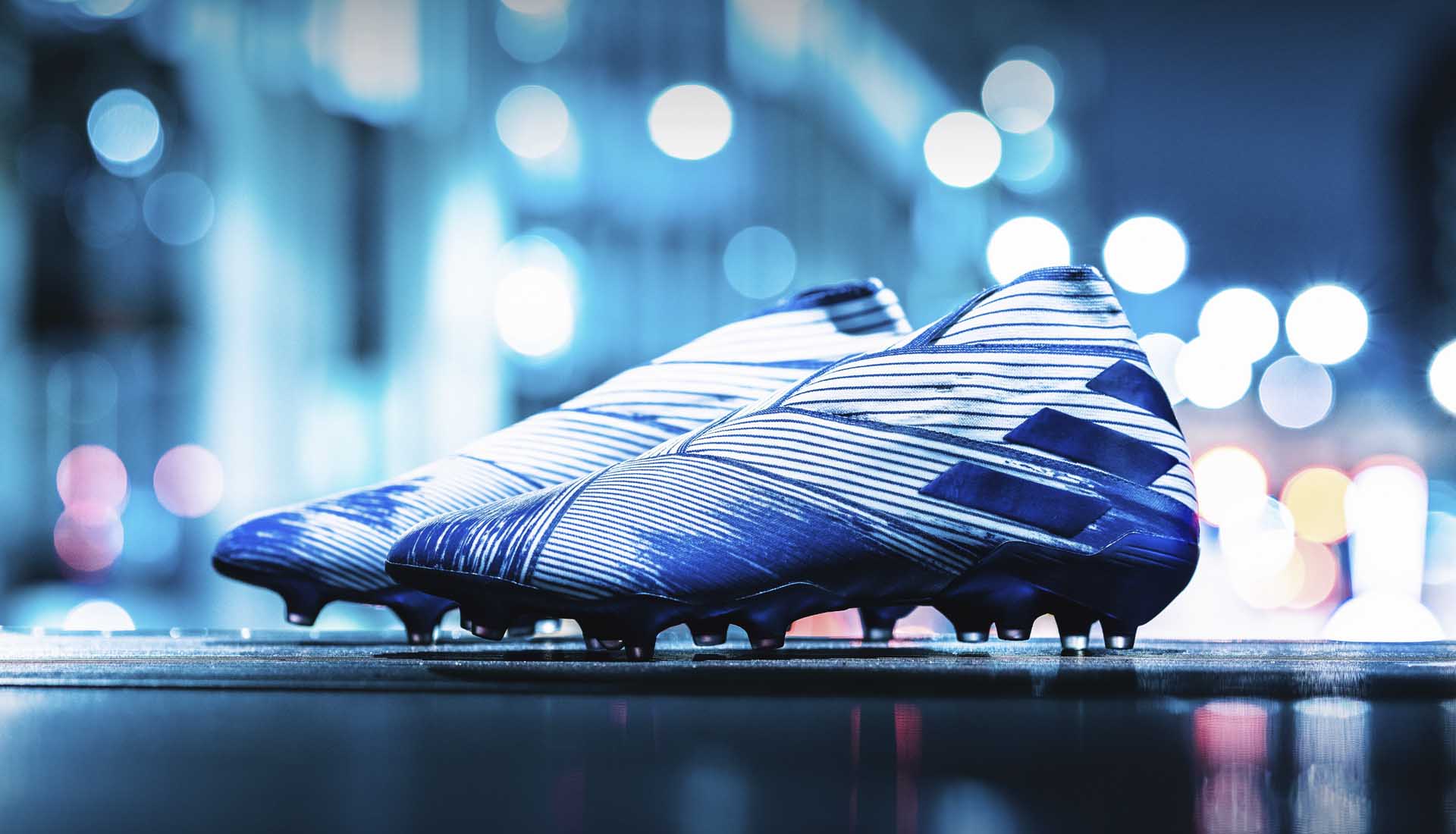 Roberto Firmino lựa chọn dòng giày đá bóng không dây Adidas Nemeziz 19+ đẹp mắt