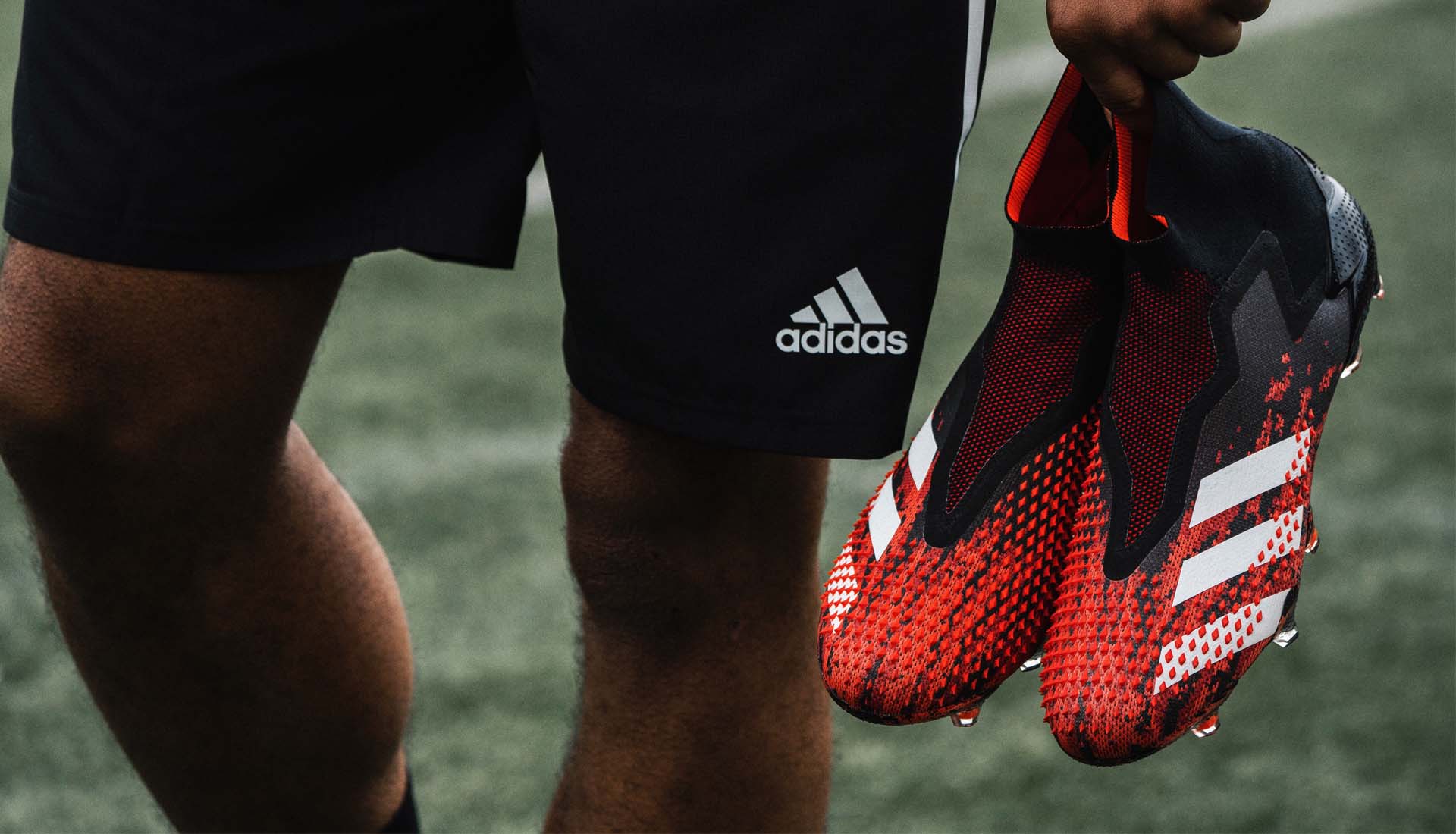 Bộ sưu tập giày đá bóng Adidas Mutator Pack được ra mắt với thế hệ mới Adidas Predator 20